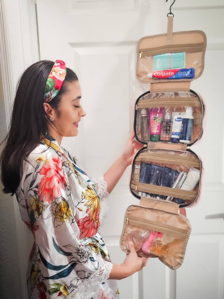 toiletry bag medium carrusel movil  x